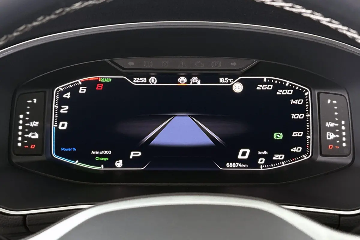 1.4 TSI e-Hybrid PHEV Xperience Pano Trekhaak Leder Stoelverwarming Keyless