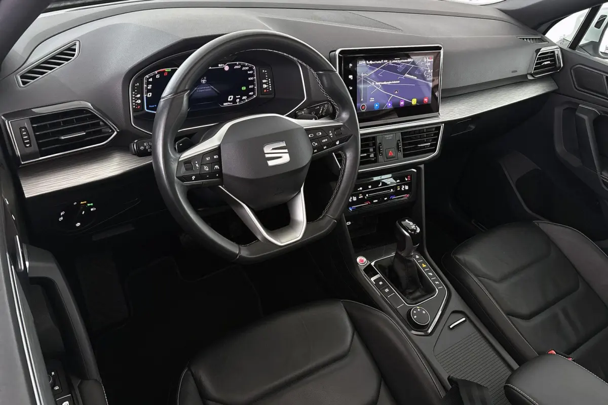 1.4 TSI e-Hybrid PHEV Xperience Pano Trekhaak Leder Stoelverwarming Keyless