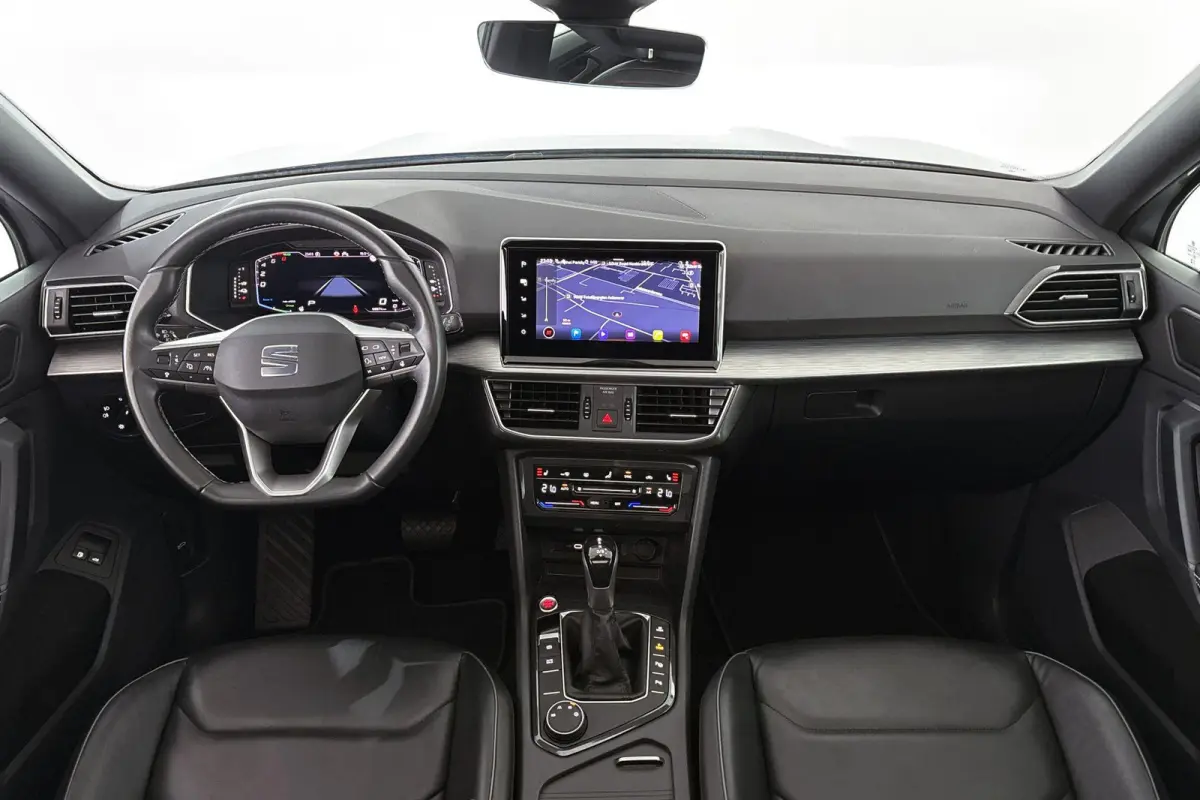 1.4 TSI e-Hybrid PHEV Xperience Pano Trekhaak Leder Stoelverwarming Keyless