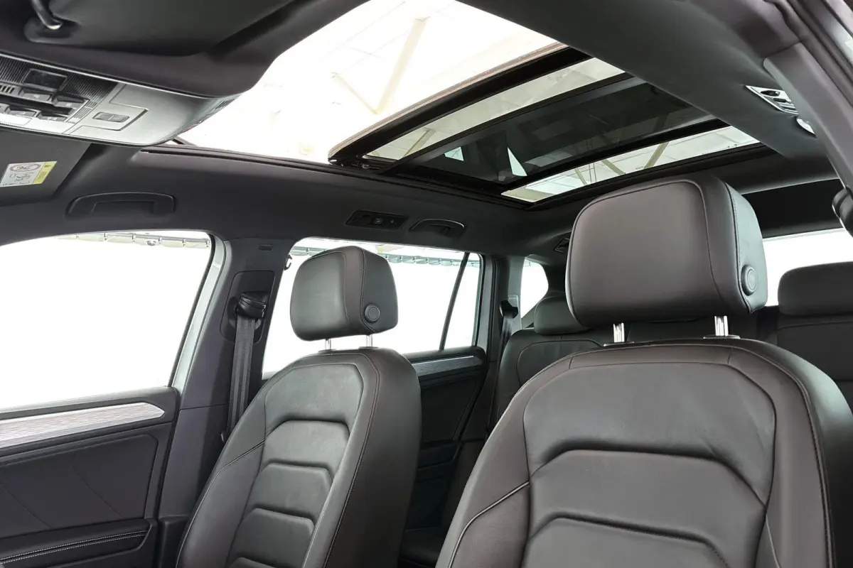 1.4 TSI e-Hybrid PHEV Xperience Pano Trekhaak Leder Stoelverwarming Keyless