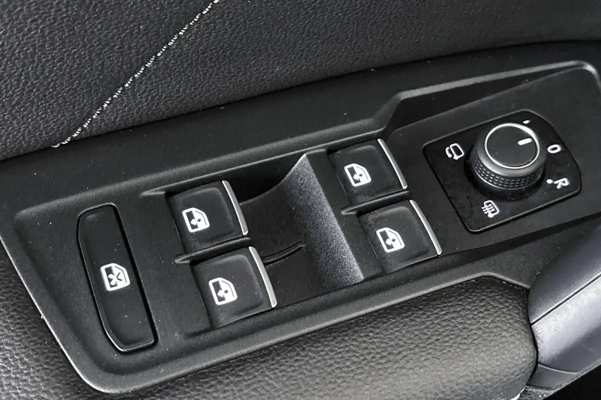 1.4 TSI e-Hybrid PHEV Xperience Pano Trekhaak Leder Stoelverwarming Keyless