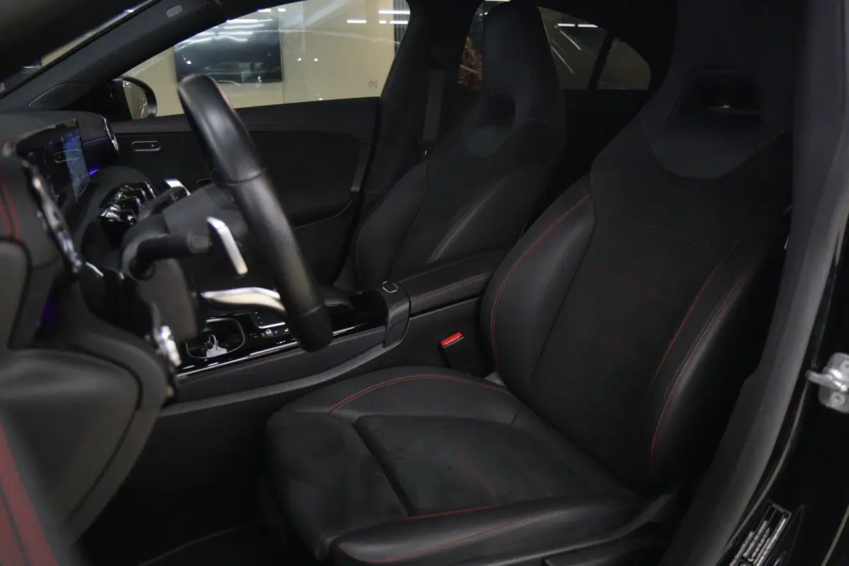 250 e AMG Line PANO/CARPLAY/SFEER/VOL
