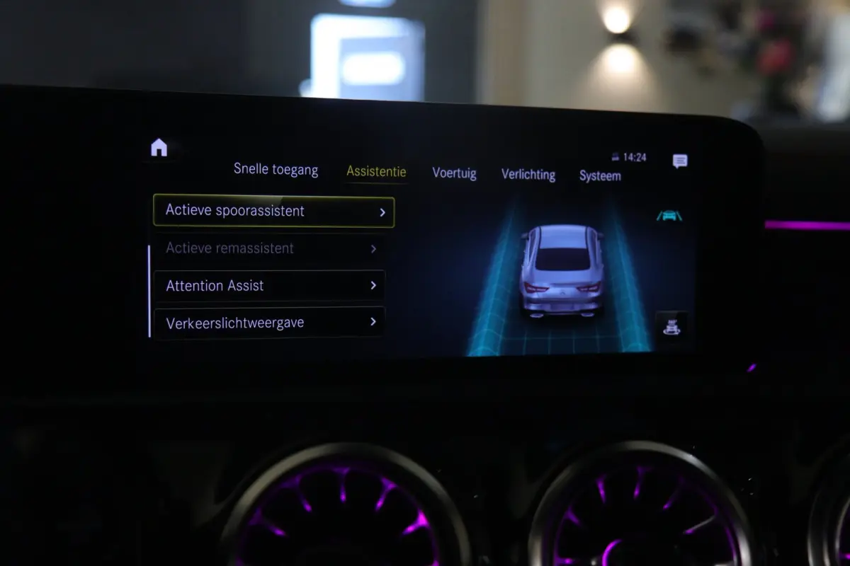 250 e AMG Line PANO/CARPLAY/SFEER/VOL