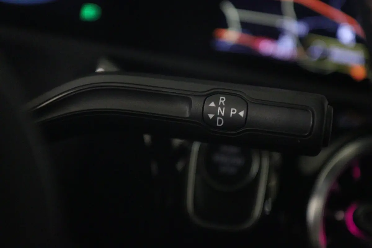250 e AMG Line PANO/CARPLAY/SFEER/VOL