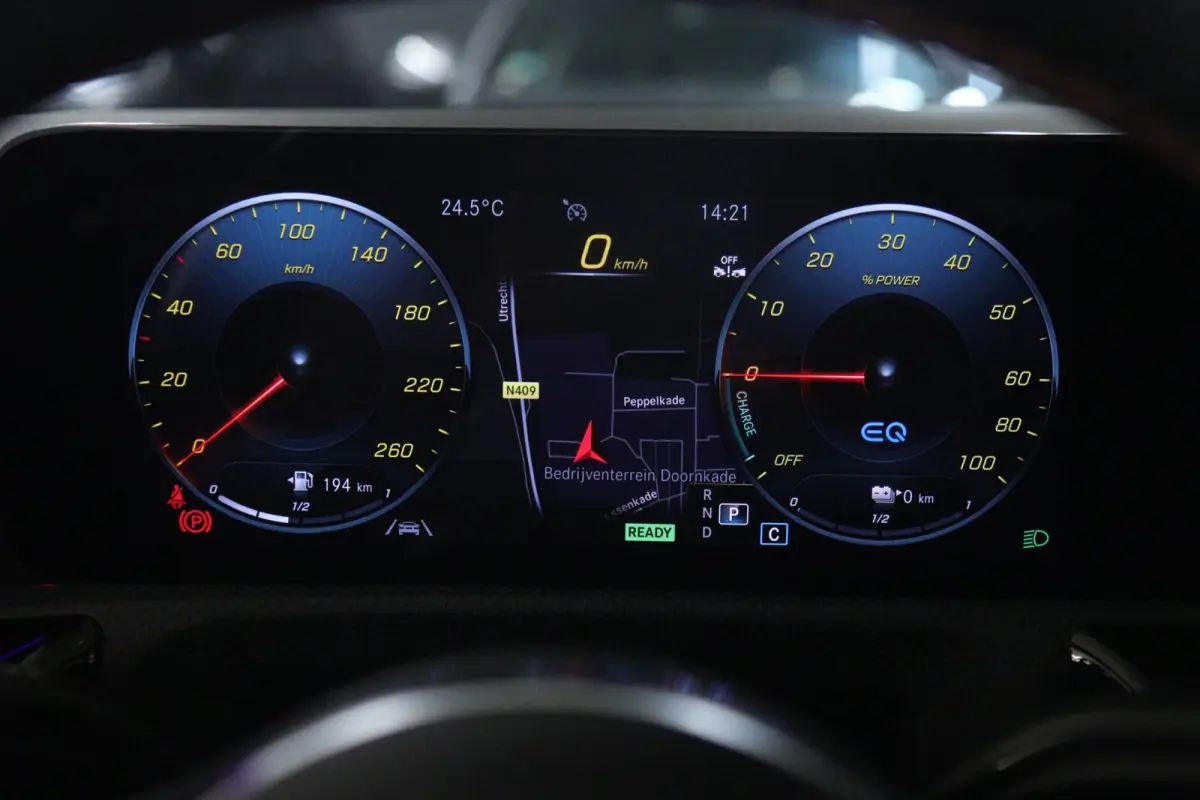 250 e AMG Line PANO/CARPLAY/SFEER/VOL