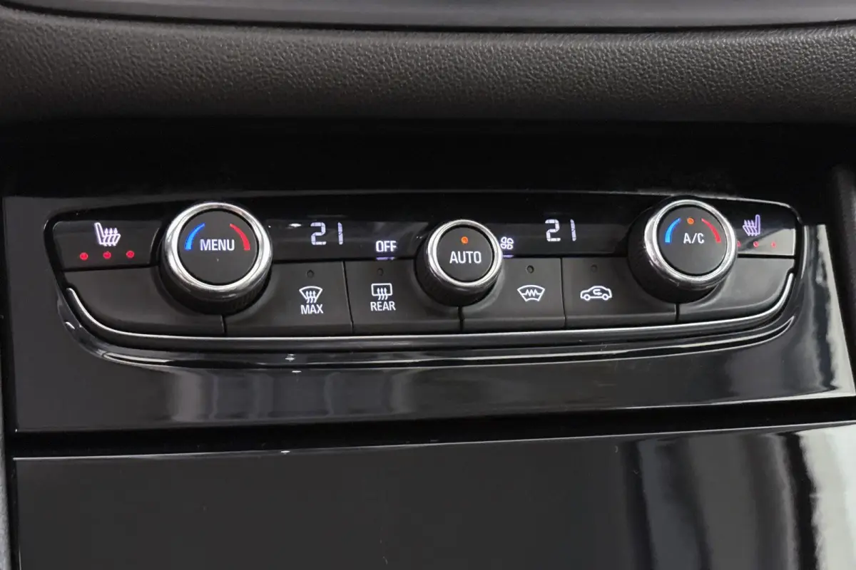 1.6 Turbo Plug-In Hybrid Business Edition Trekhaak Stoelverwarming Camera Dodehoek