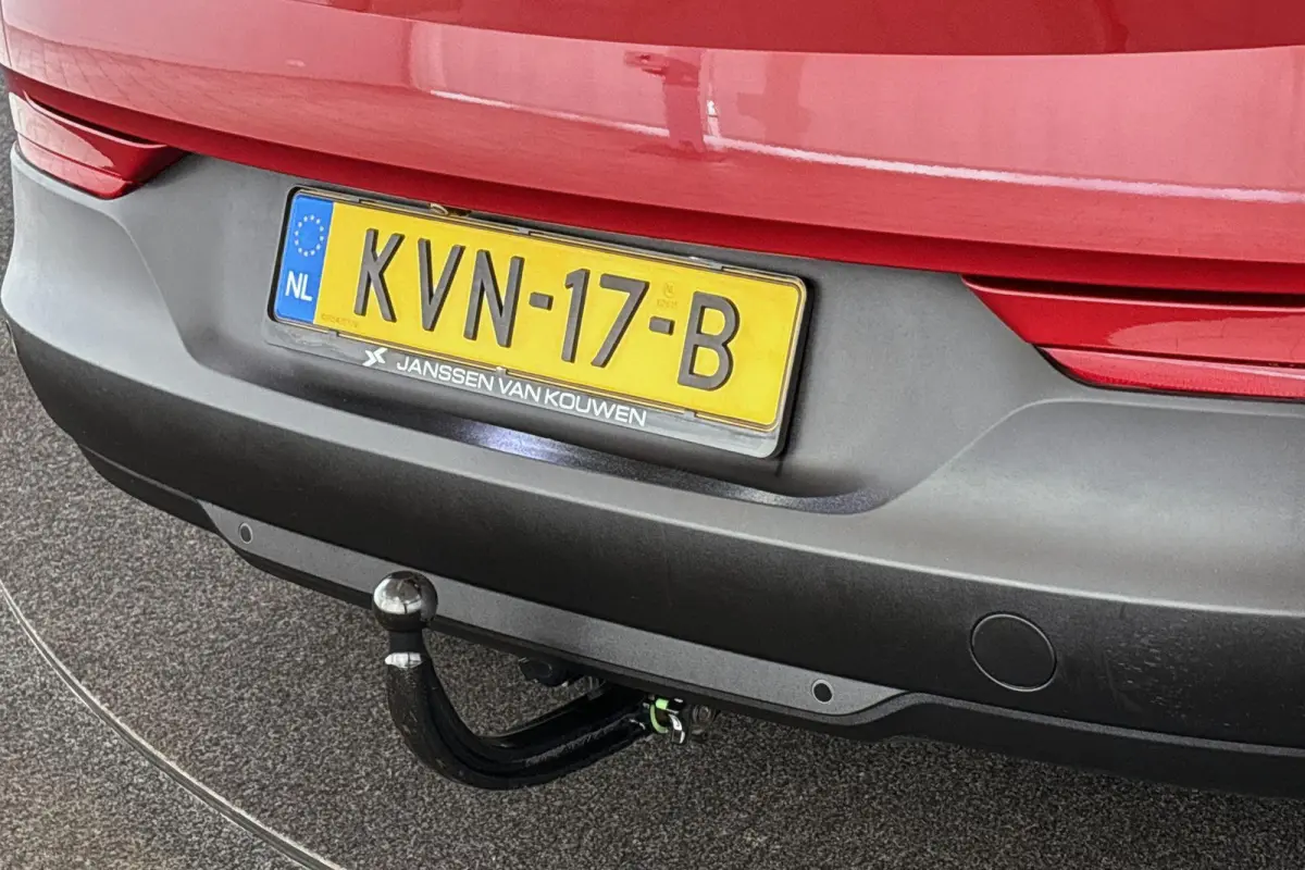 1.6 Turbo Plug-In Hybrid Business Edition Trekhaak Stoelverwarming Camera Dodehoek