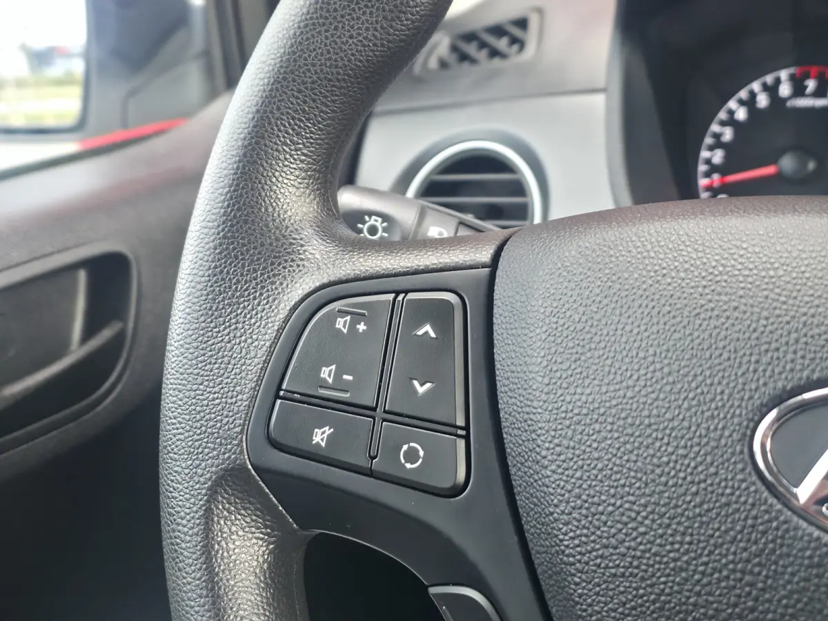1.0i Comfort | Airco | Bluetooth | Lm velgen | Cruise Control |