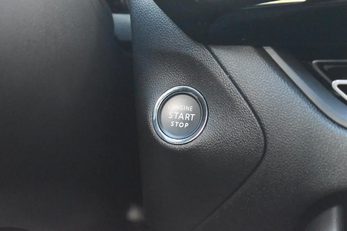 1.6 Turbo Plug-In Hybrid Level 4