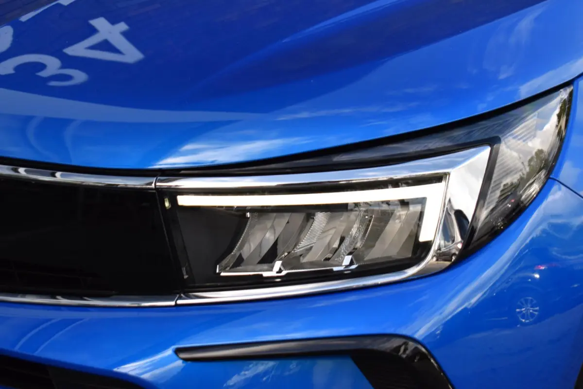 1.6 Turbo Plug-In Hybrid Level 4