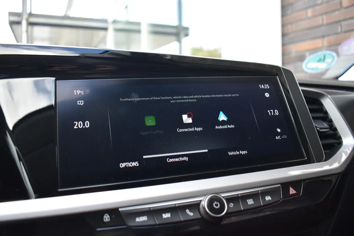 1.6 Turbo Plug-In Hybrid Level 4