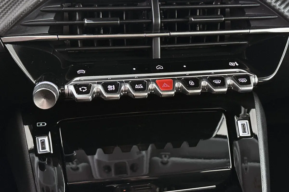 1.2 Hybrid 110 e-DCS6 Allure Stoelverwarming Camera Apple CarPlay