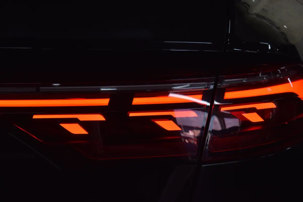 60 TFSI e Quattro S-Line Competition 490pk | AKRAPOVIC | MASSAGE | ACHTERASBESTURING