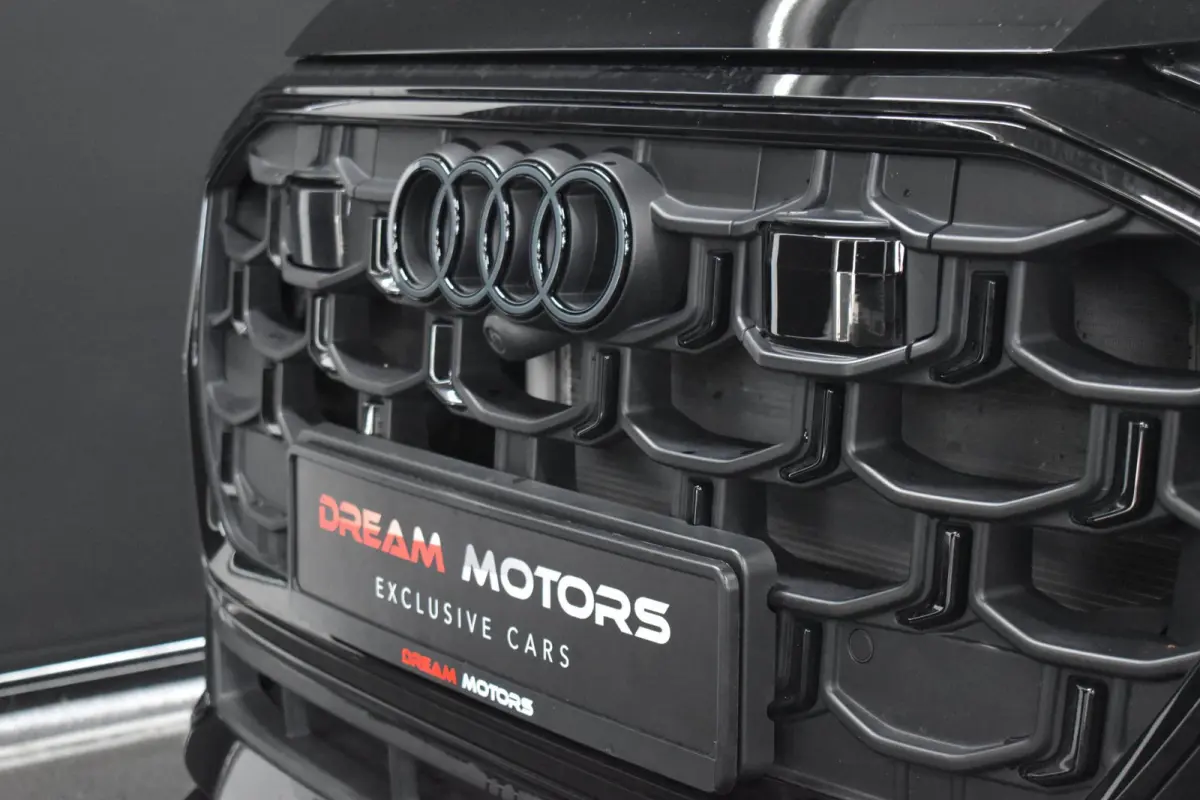 60 TFSI e Quattro S-Line Competition 490pk | AKRAPOVIC | MASSAGE | ACHTERASBESTURING