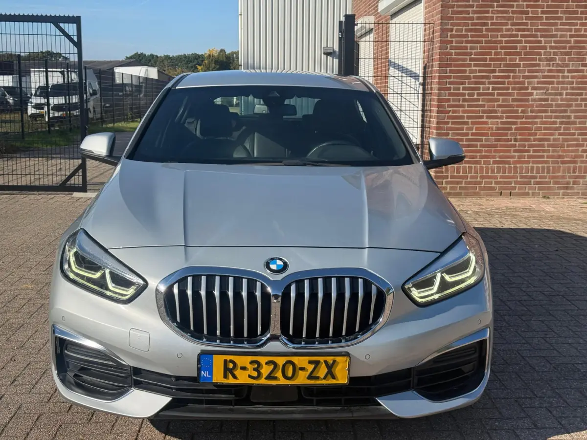 118i High Executive Edition