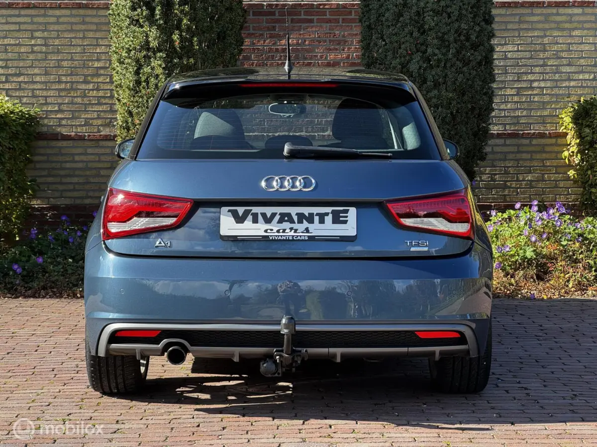 1.0 TFSI Sport S line Edition Airco*Sensor.achter