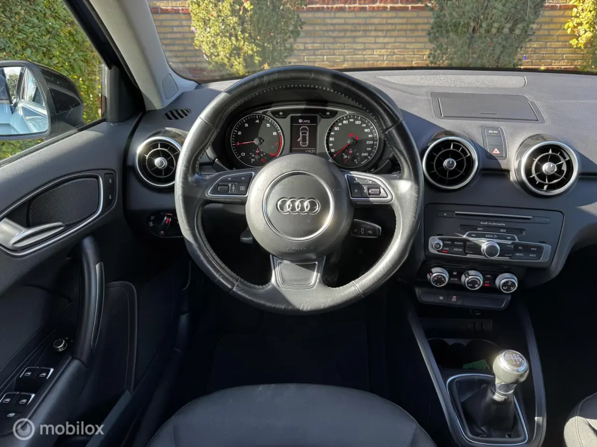 1.0 TFSI Sport S line Edition Airco*Sensor.achter