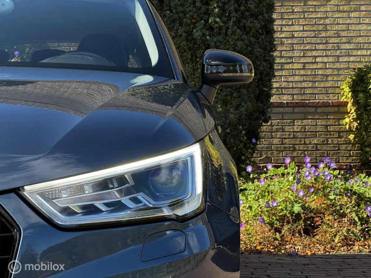 1.0 TFSI Sport S line Edition Airco*Sensor.achter