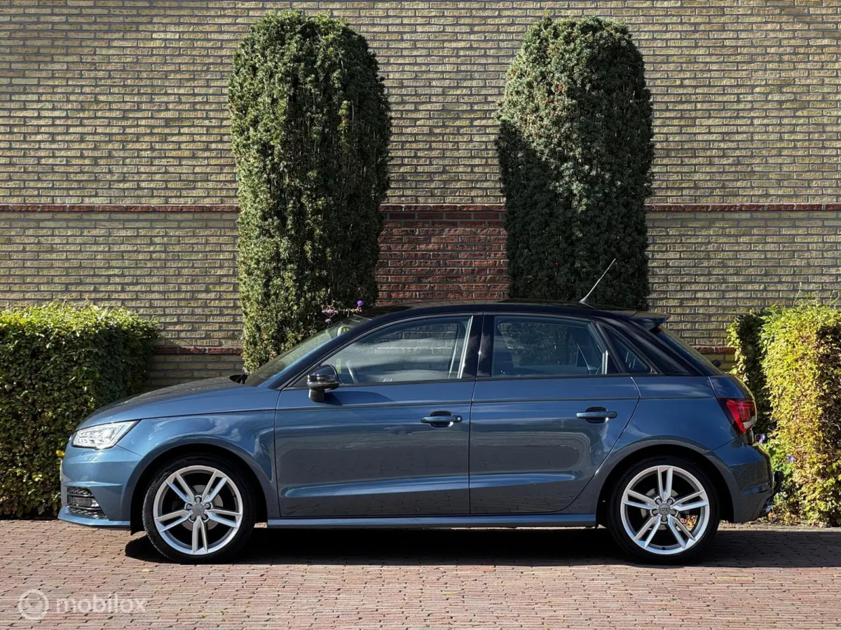 1.0 TFSI Sport S line Edition Airco*Sensor.achter