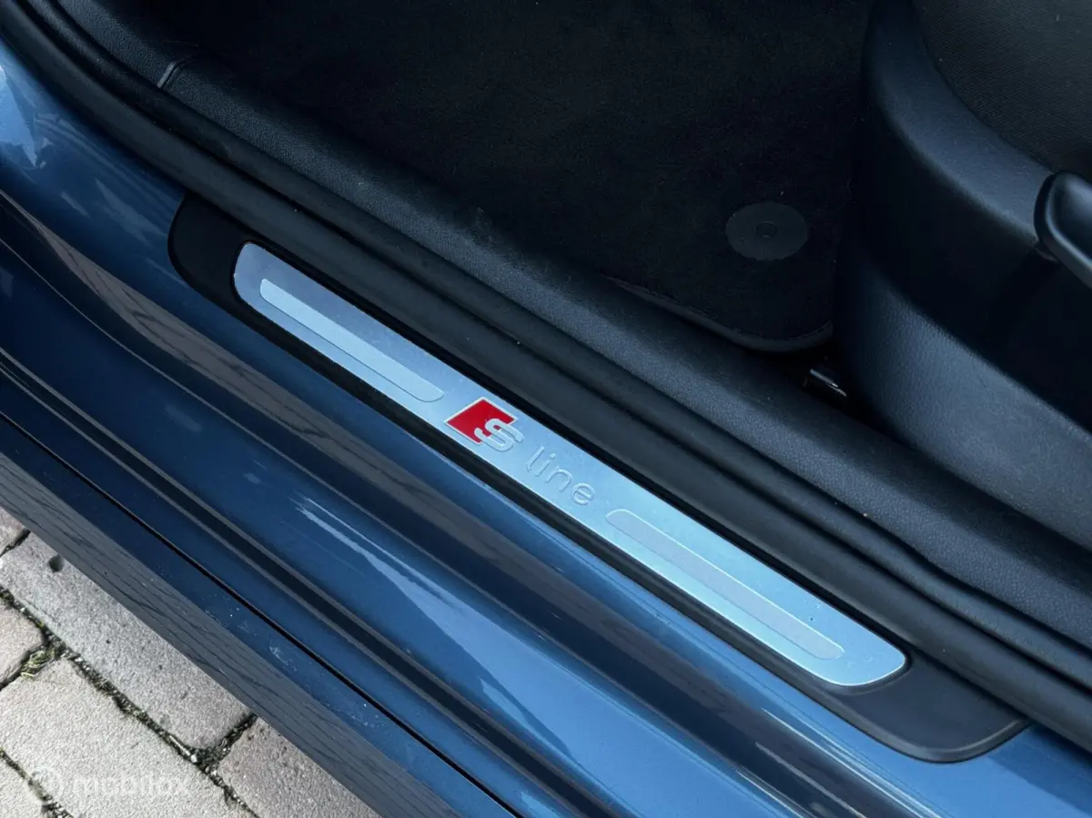 1.0 TFSI Sport S line Edition Airco*Sensor.achter