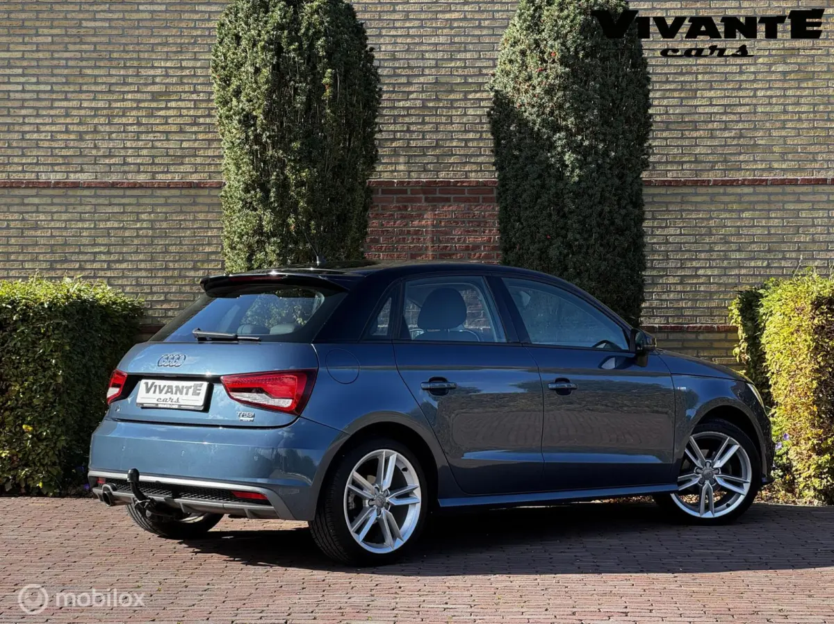 1.0 TFSI Sport S line Edition Airco*Sensor.achter