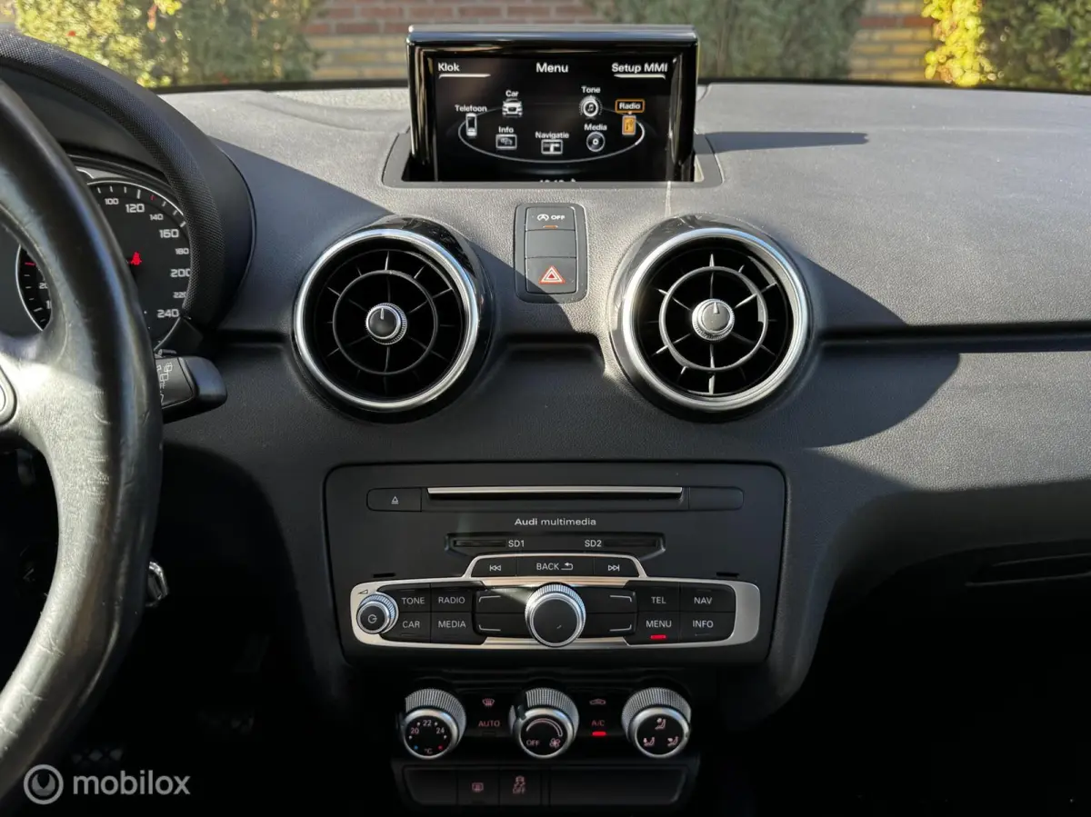 1.0 TFSI Sport S line Edition Airco*Sensor.achter