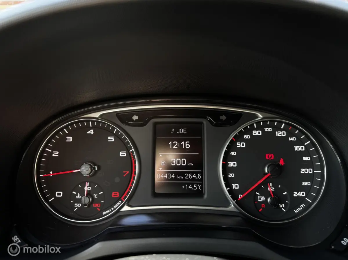 1.0 TFSI Sport S line Edition Airco*Sensor.achter