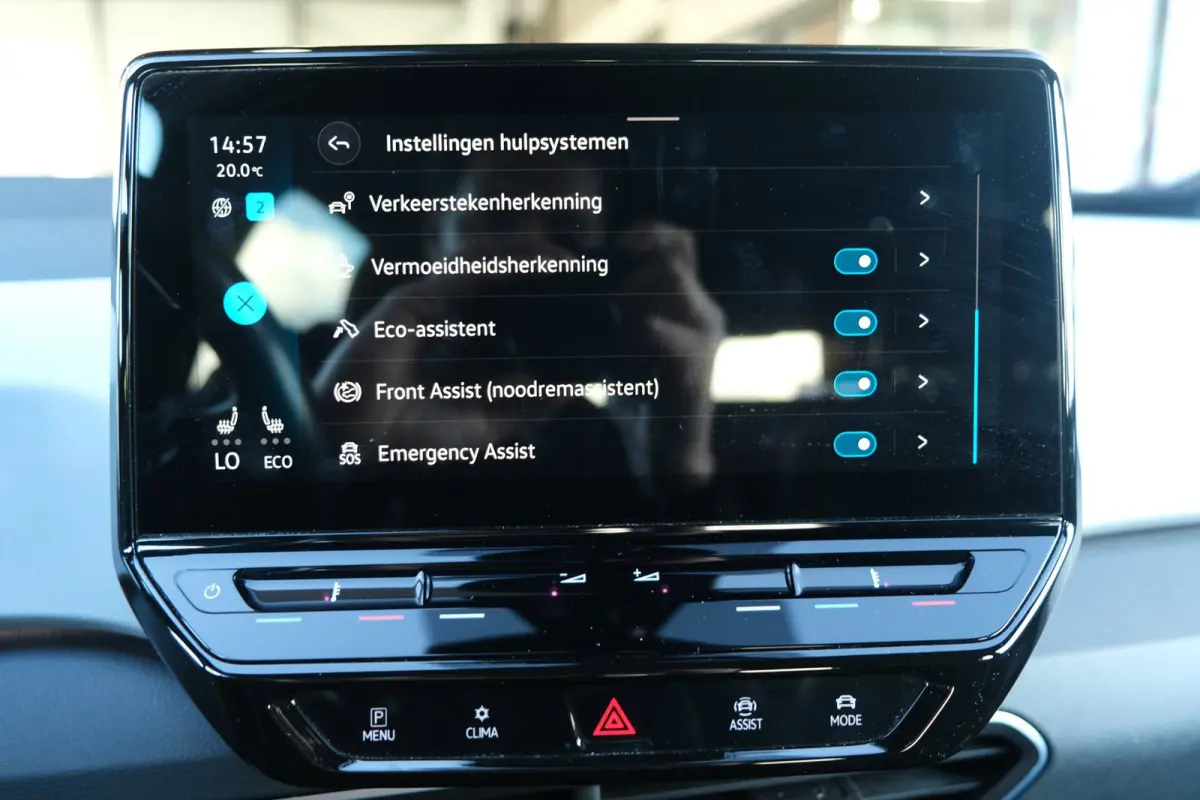 Pro S 77 kWh 90% SOH Led Navi 360 camera HUD