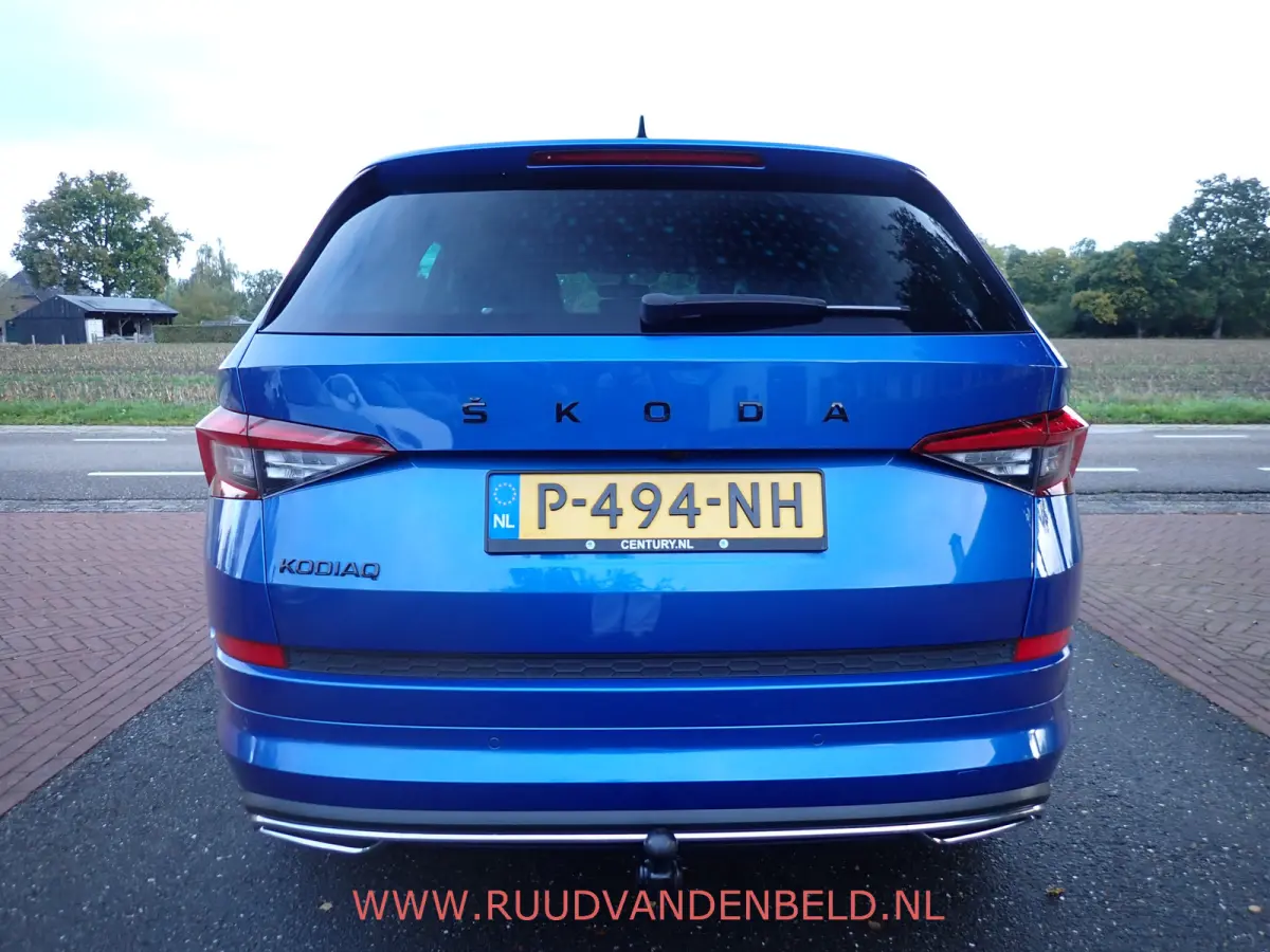1.5 TSI Sportline CARPLAY / CAMERA + PDC / TREKHAAK / KEYLESS / ACC / MEMORY