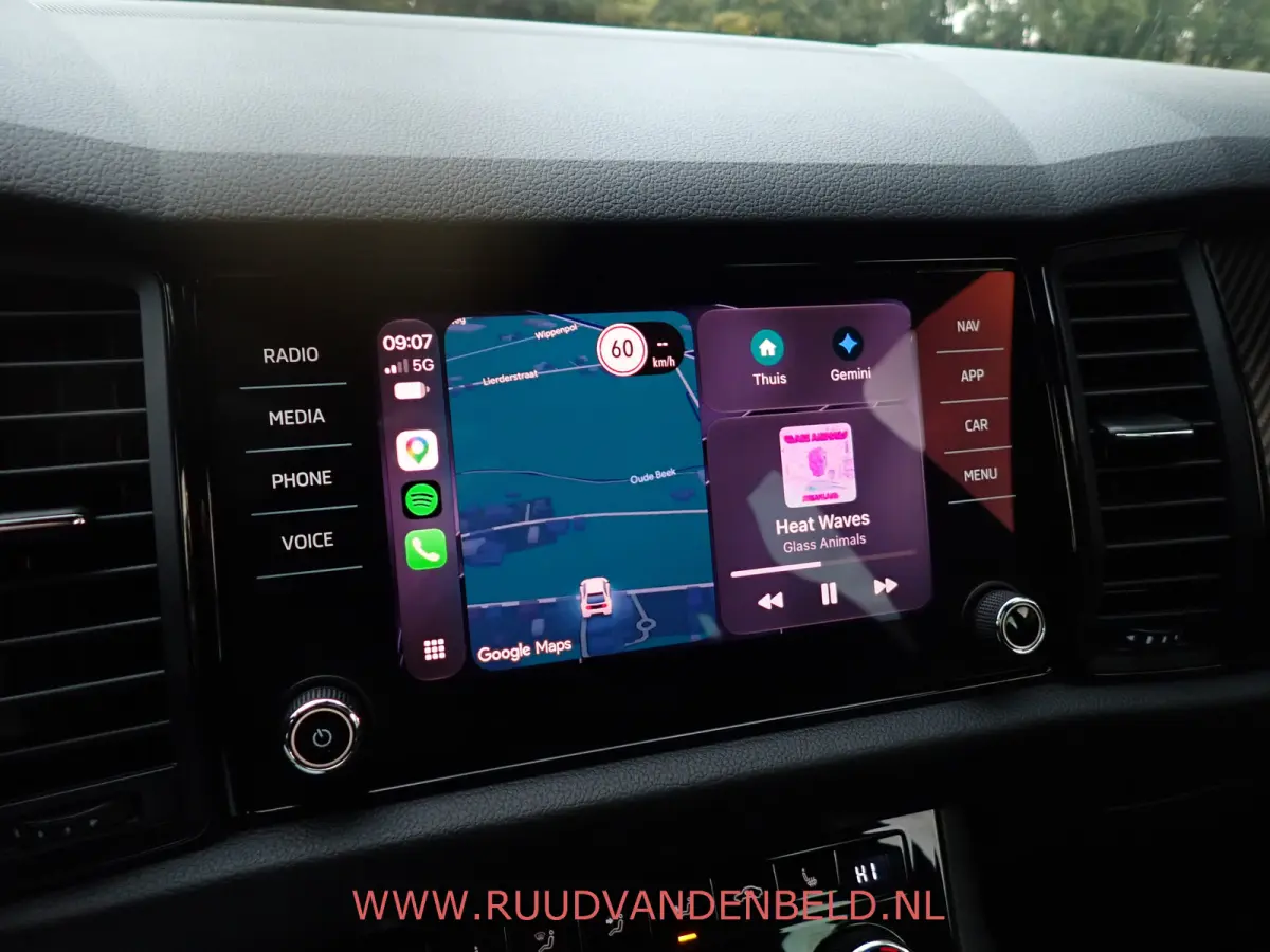1.5 TSI Sportline CARPLAY / CAMERA + PDC / TREKHAAK / KEYLESS / ACC / MEMORY