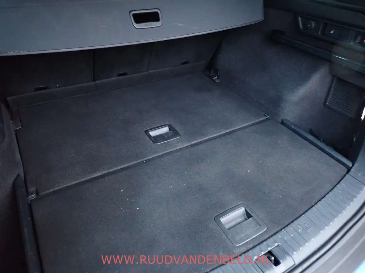 1.5 TSI Sportline CARPLAY / CAMERA + PDC / TREKHAAK / KEYLESS / ACC / MEMORY