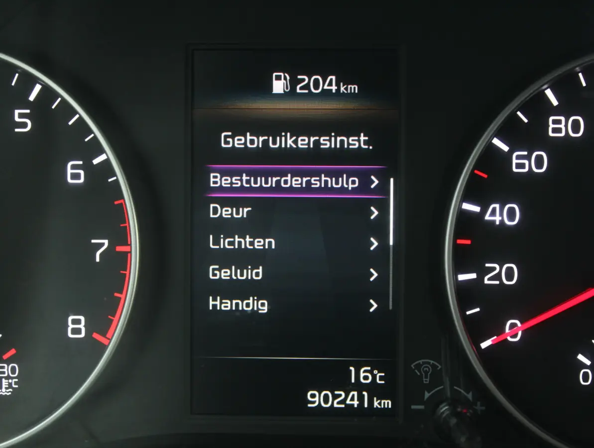 1.0 DPi DynamicLine 5p AIRCO | CAMERA | CARPLAY | CRUISE | DAB | LMV14 | ELRM/SP