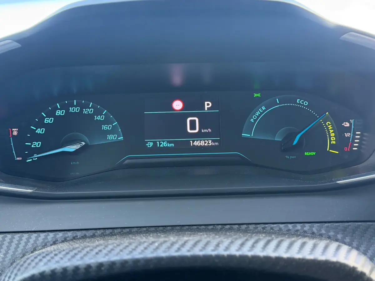 EV Allure 50 kWh - Blue Figaro - Carplay/Camera/Cruise - SoH 89.4%