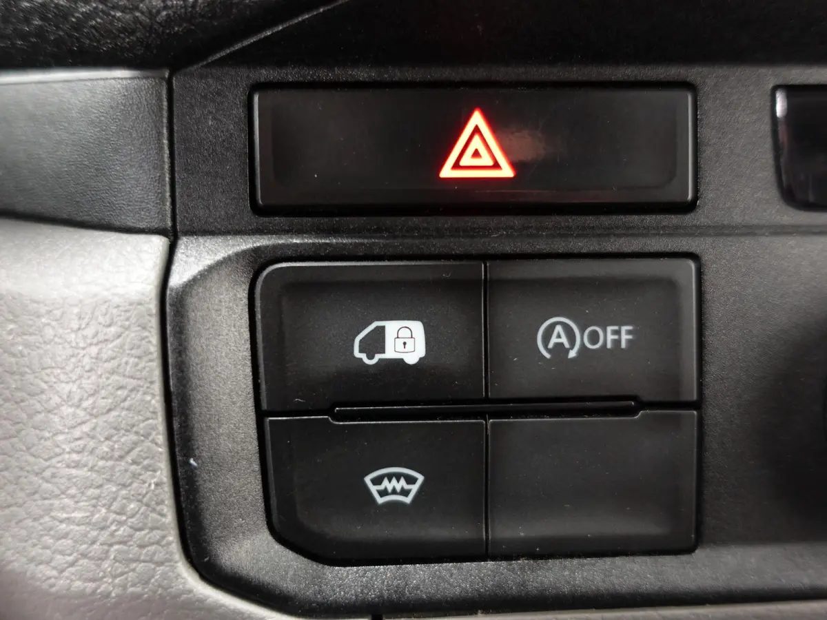 177pk Automaat L3H3 / L2H2 Airco Cruise control Navigatie Camera Apple Carplay Sidebars