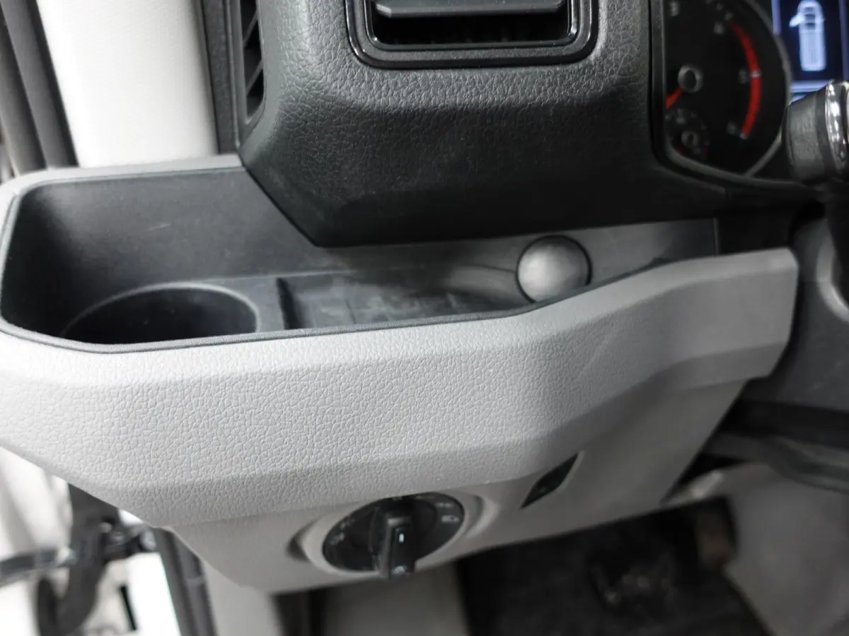 177pk Automaat L3H3 / L2H2 Airco Cruise control Navigatie Camera Apple Carplay Sidebars