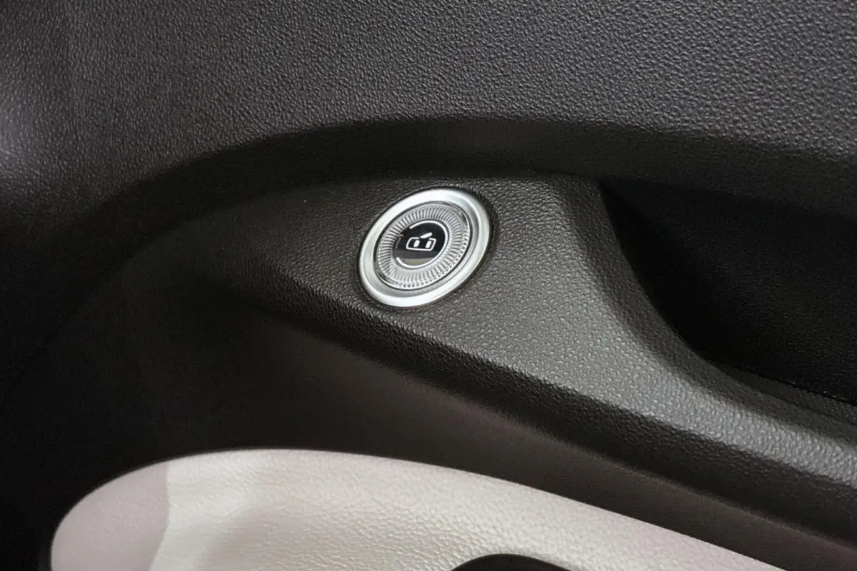 La Prima 42 kWh Pano Leder Stoelverwarming JBL Camera Apple CarPlay