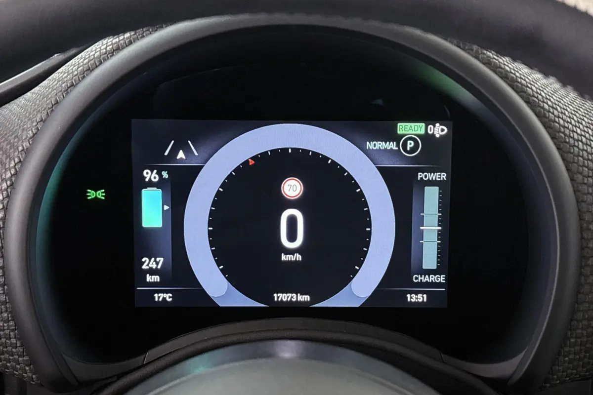 La Prima 42 kWh Pano Leder Stoelverwarming JBL Camera Apple CarPlay