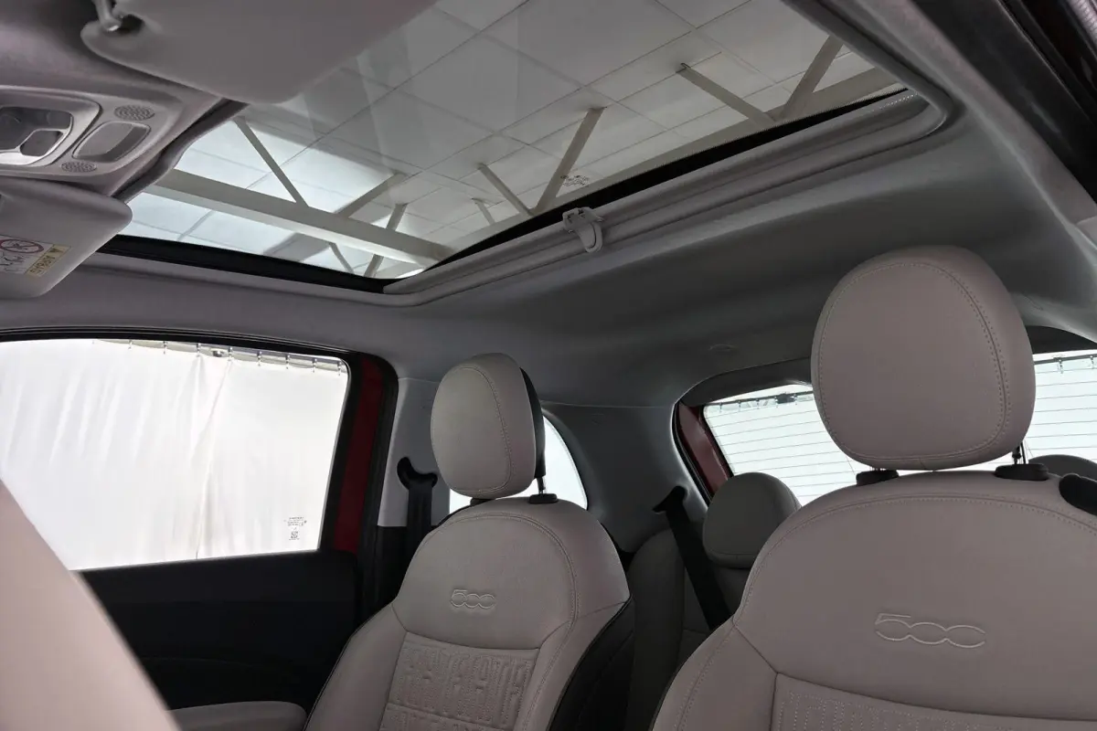La Prima 42 kWh Pano Leder Stoelverwarming JBL Camera Apple CarPlay