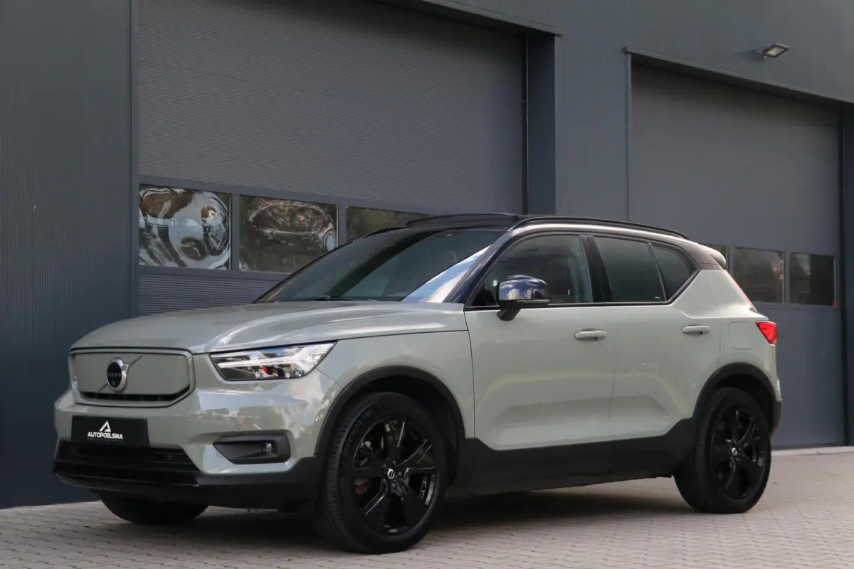 P8 AWD 78kWh 409PK R-Design Panodak Warmtepomp AdaptiveCruise Harman/Kardon 360View SageGreen Bliss LaneAssist Dab+ 114000KM BJ2021