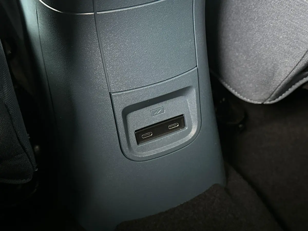 La Prima 11 kW 44 kWh | DEMONSTRATIEMODEL | Applecarplay&Androidauto | Stoel&Stuurverwarming | Camera | 8 JAAR GARANTIE! |