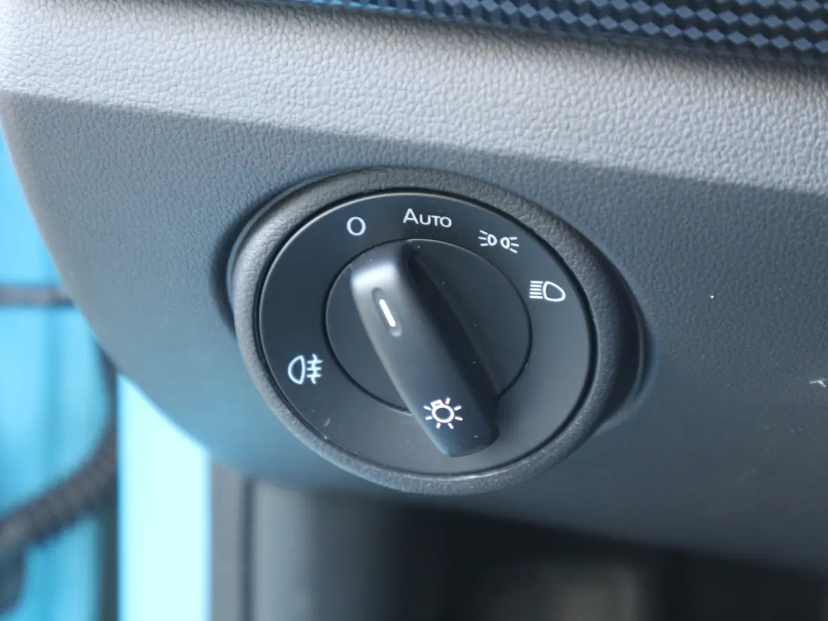 Up! 1.0 BMT move up! AIRCO DAB NL AUTO APK 07-2027