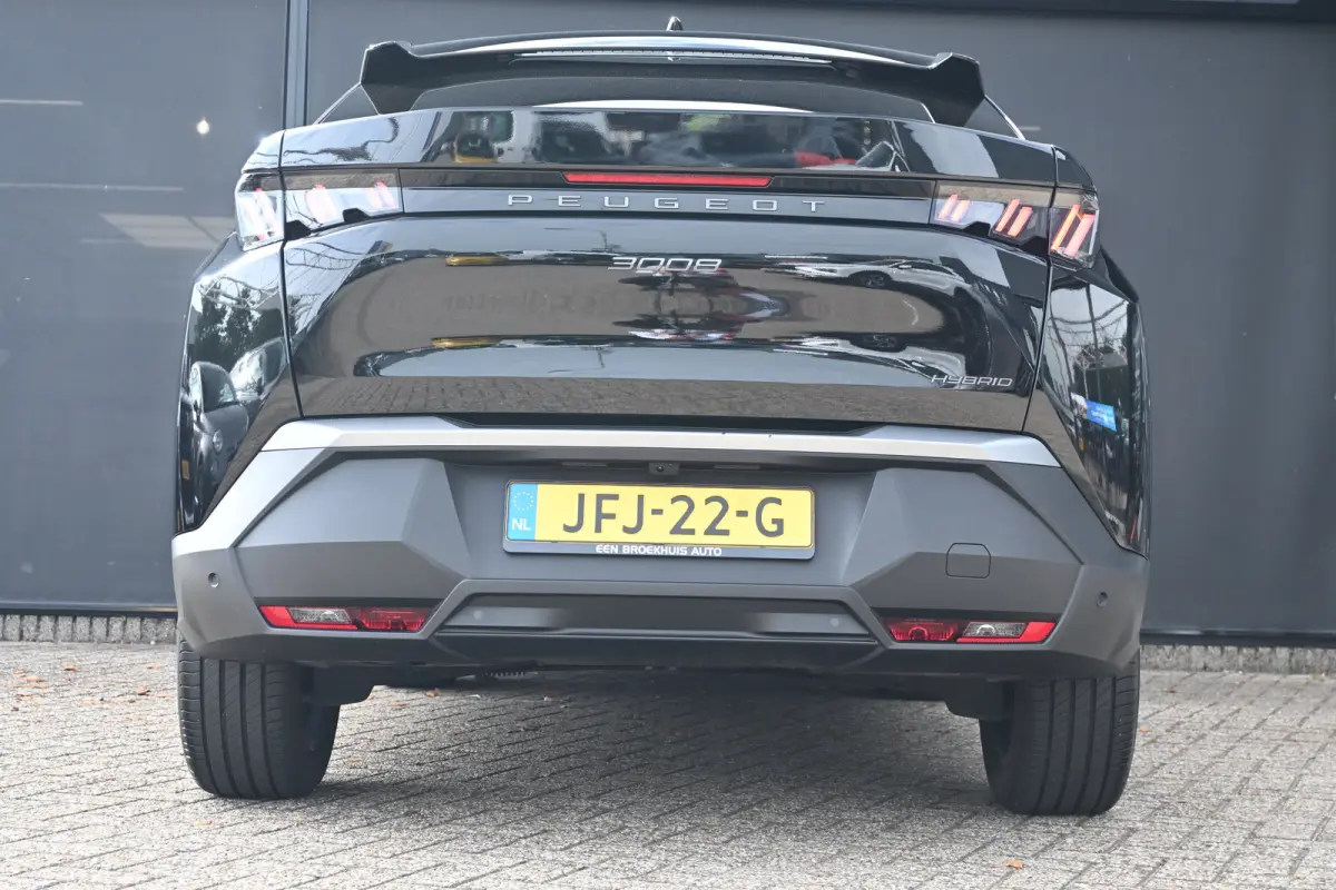 1.2 Hybrid 145 Allure | Navigatie | Achteruitrijcamera | Draadloos Apple Carplay & Android Auto | !!