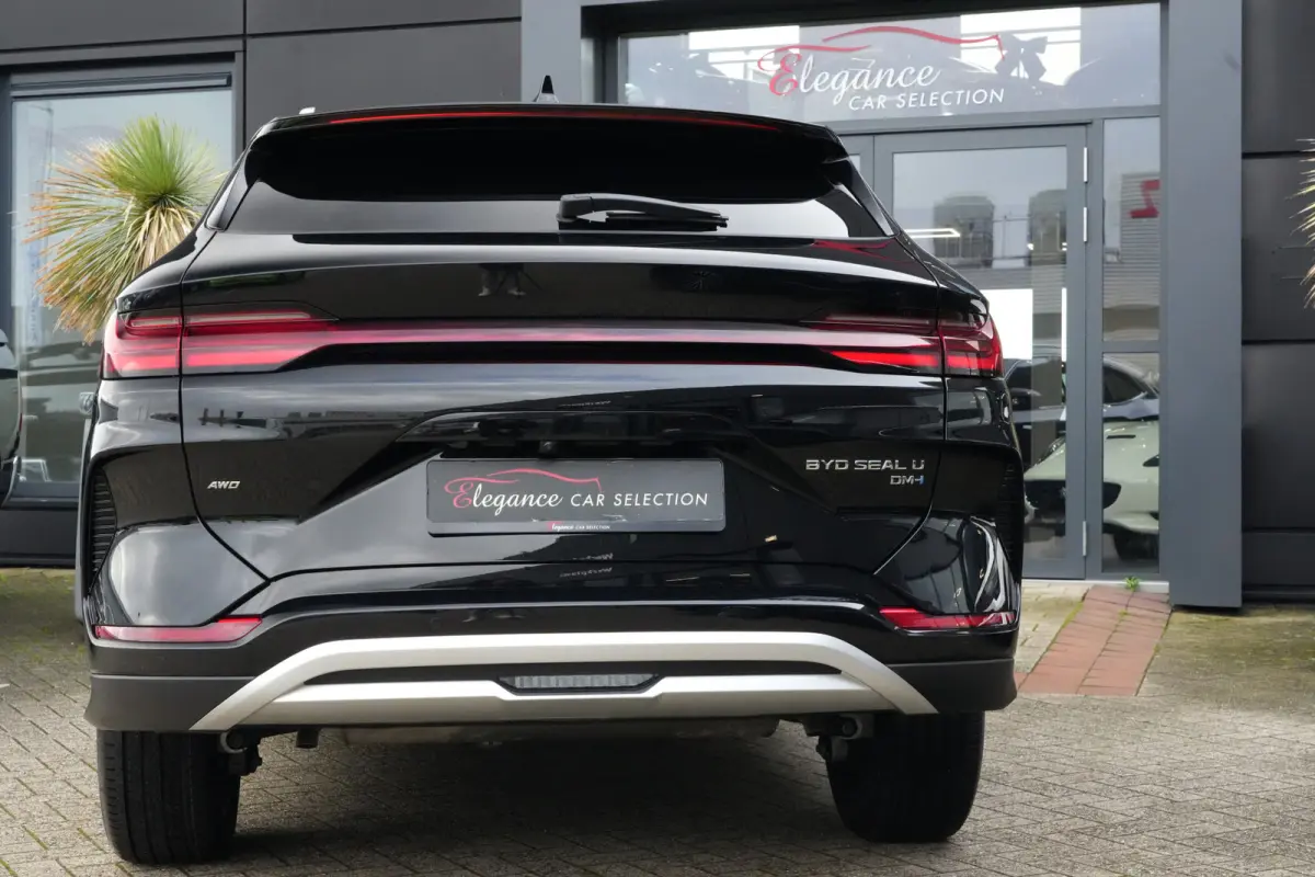 1.5 DM-i Boost | Plug in Hybrid | 218 PK | Pano | HUD | 360° Camera | BYD SEAL U 1.5 DM-i PHEV Boost met 218 PK, 1.498 cc 4-cilinder plug-in hybride aandrijving, panoramadak, Head-Up Displa