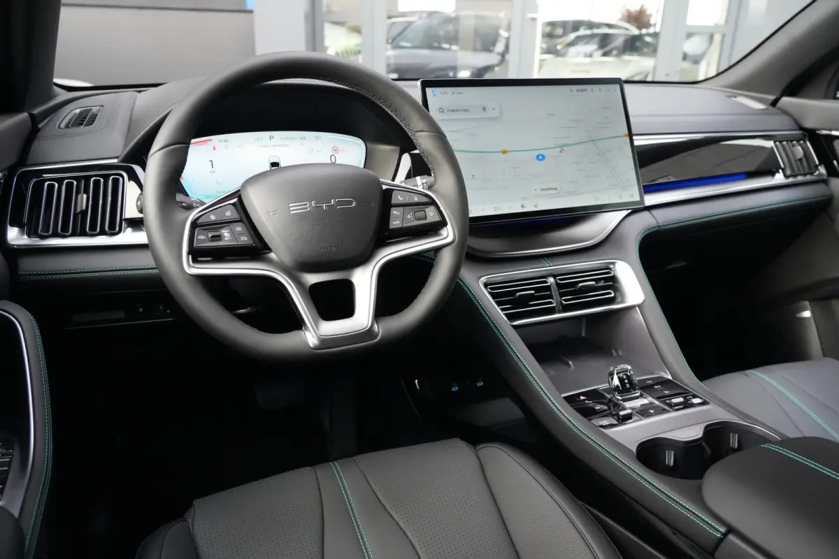 1.5 DM-i Boost | Plug in Hybrid | 218 PK | Pano | HUD | 360° Camera | BYD SEAL U 1.5 DM-i PHEV Boost met 218 PK, 1.498 cc 4-cilinder plug-in hybride aandrijving, panoramadak, Head-Up Displa