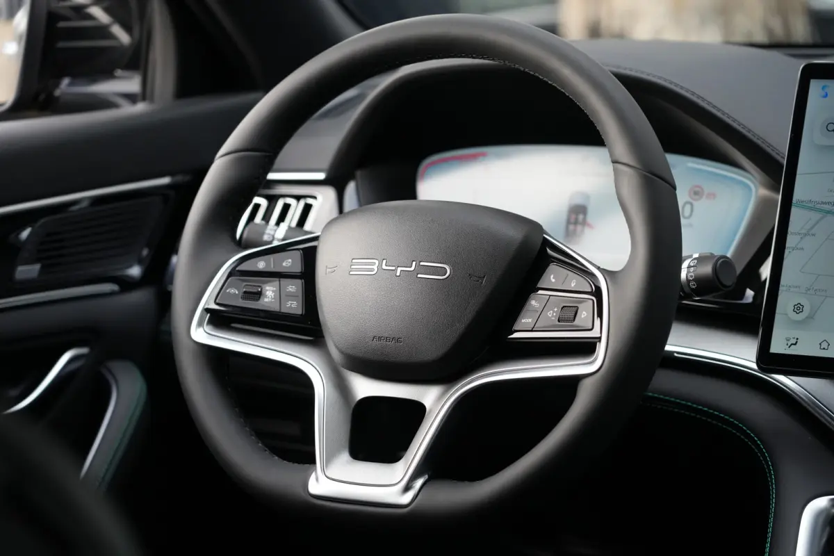 1.5 DM-i Boost | Plug in Hybrid | 218 PK | Pano | HUD | 360° Camera | BYD SEAL U 1.5 DM-i PHEV Boost met 218 PK, 1.498 cc 4-cilinder plug-in hybride aandrijving, panoramadak, Head-Up Displa