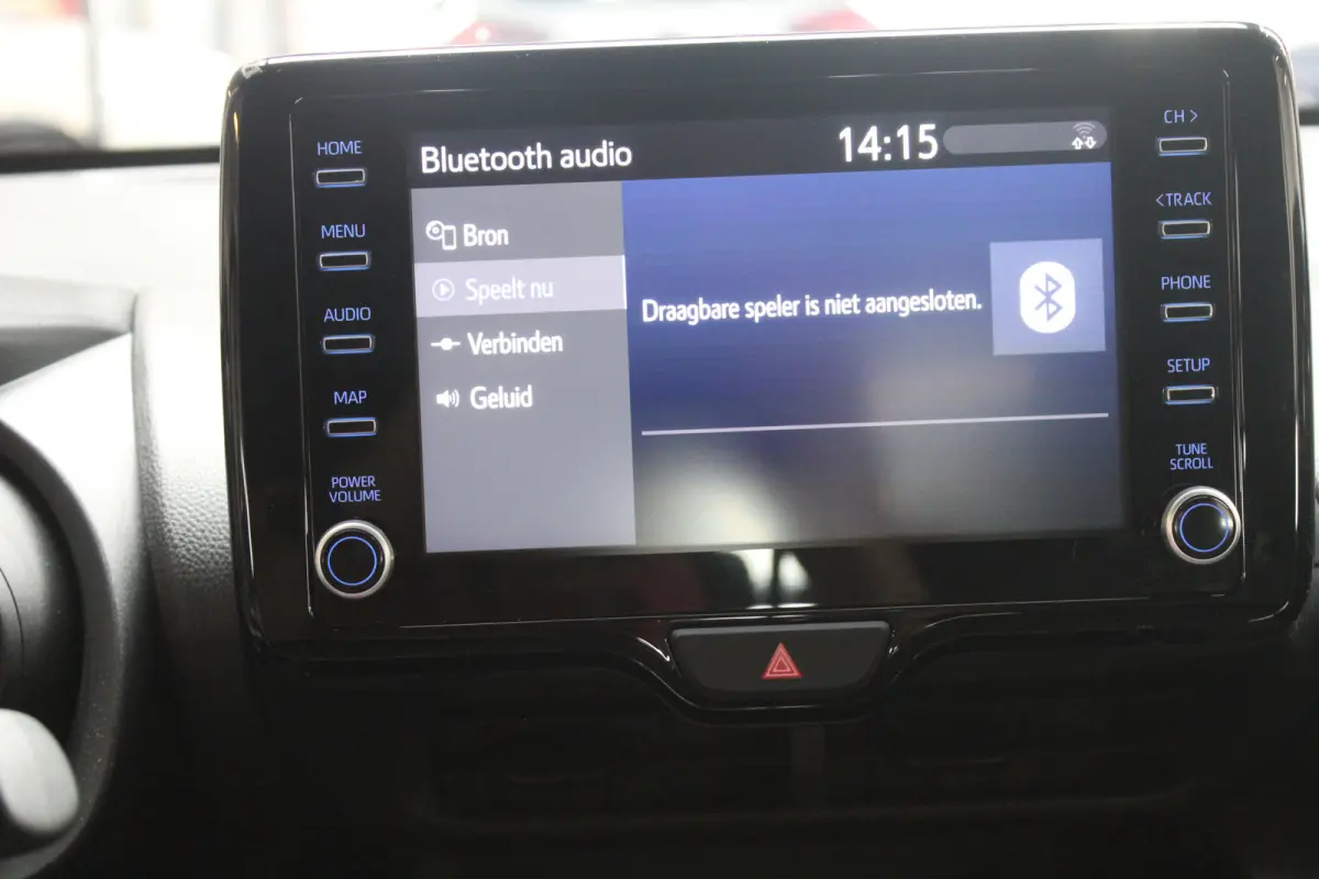 1.5 Hybrid Active Apple carplay/ android auto l Armsteun l Elektrisch inklapbare buitenspiegels l Climate control l Achteruitrijcamera l Verwarmbare spiegel