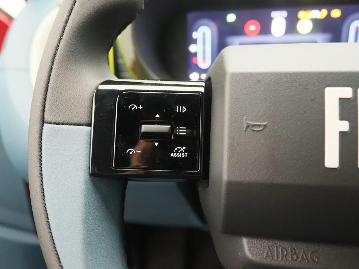 1.2 Hybrid ICON | Apple Carplay & Android Auto | Parkeersensoren Achter | Cruise Control | Lane Assist | DAB | LED | 2+6 jaar garantie! |