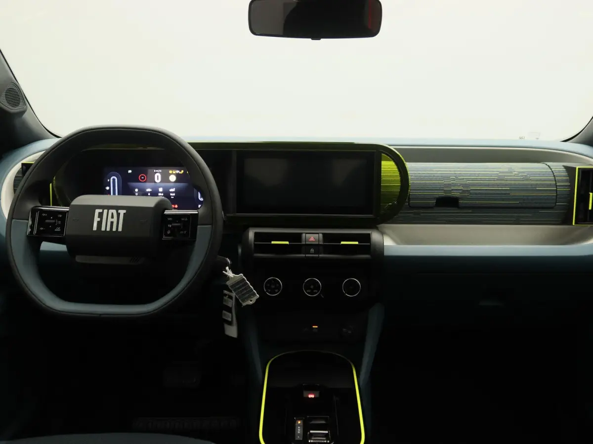 1.2 Hybrid ICON | Apple Carplay & Android Auto | Parkeersensoren Achter | Cruise Control | Lane Assist | DAB | LED | 2+6 jaar garantie! |