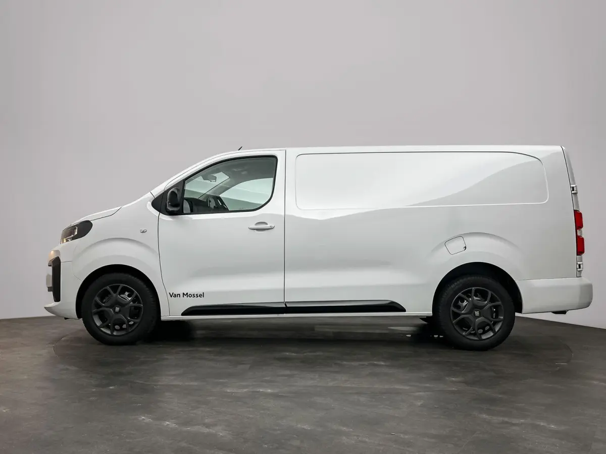 2.0 Diesel 145 S&S L3 | DEMONSTRATIEMODEL | Trekhaak | 3 zitplaatsen | Cruise Control | Apple Carplay&Android Auto | PDC | 2 + 6 jaar Speciale Garantie!