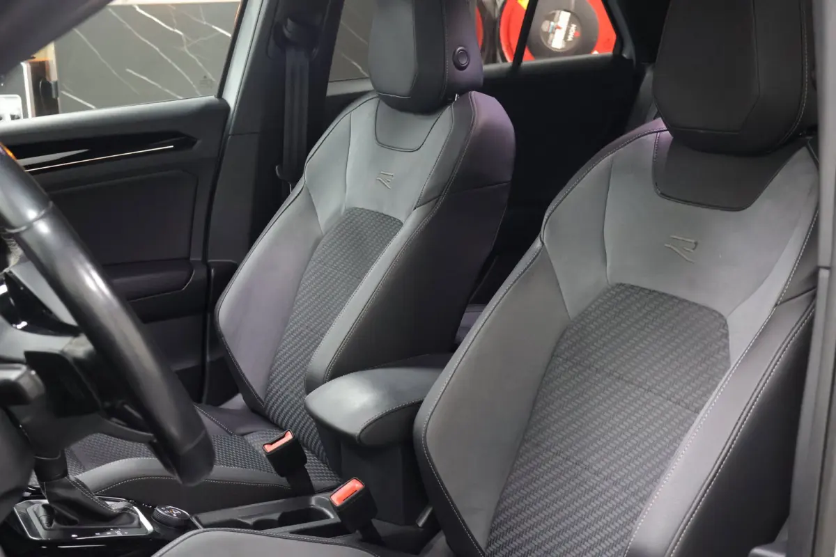 2.0 TSI R 4MOTION|AKRAPOVIC|BEATS|DODEHOEK